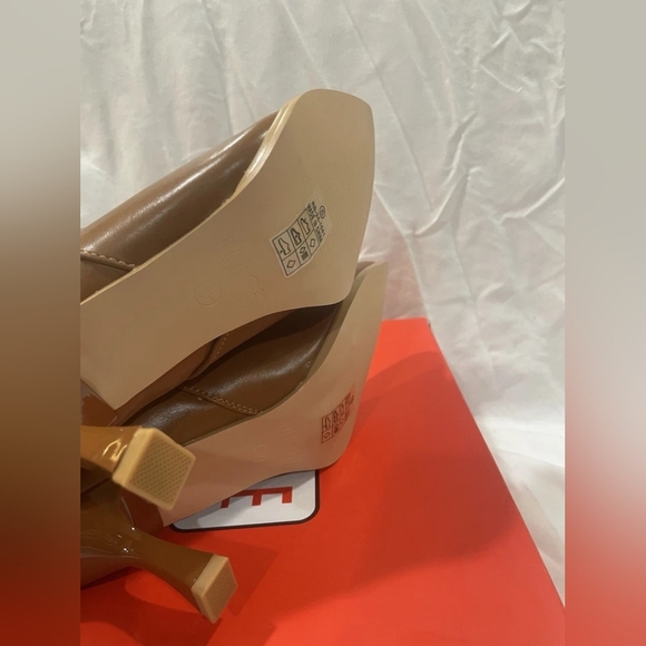 Brown Ankle Boots - Picture 4 of 4